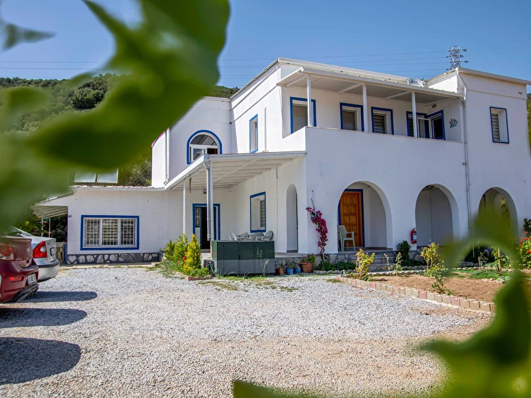 Yalıyanı Pansiyon Muğla Bodrum Yalıçiftlik