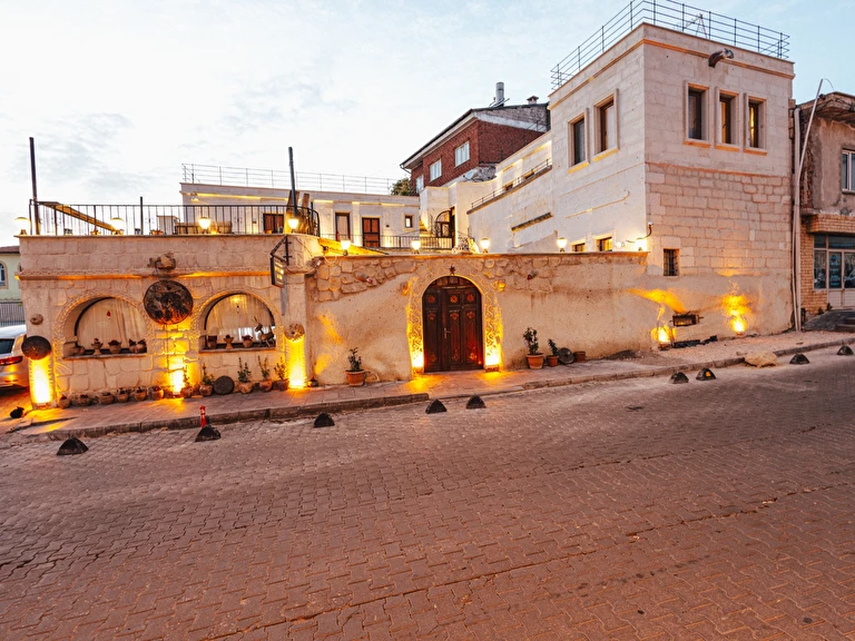 Young Cave Nevşehir Merkez