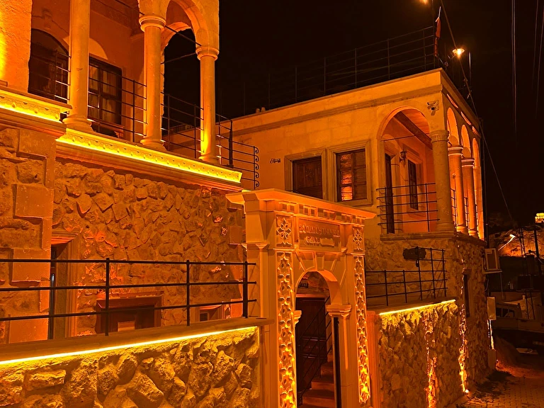 Zümrüt Anka Cave Nevşehir Kapadokya Ürgüp