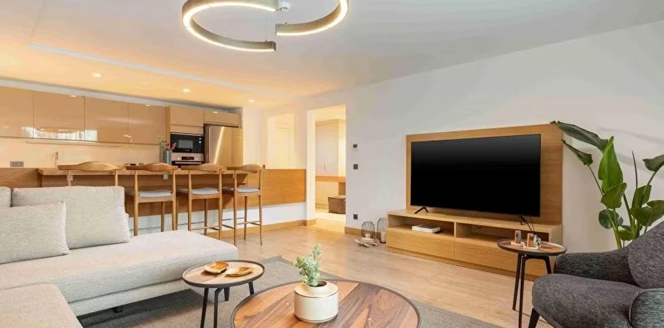 King Suite, Havuz Manzaralı, Teraslı