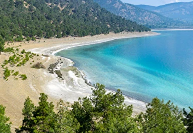 19 Mayıs Özel Isparta Gül Hasadı ve Sagalassos Salda Pamukkale Turu / 1 Gece Otel Konaklaması