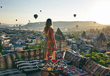 19 Mayıs Özel İzmir Uşak Afyon Çıkışlı Kapadokya Turu / 2 Gece Otel Konaklaması