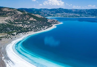 19 Mayıs Özel Salda Gölü Pamukkale Çeşme Alaçatı Turu / 1 Gece Otel Konaklaması