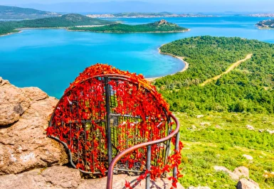 23 Nisan Özel Ayvalık Assos Bozcaada Turu / 2 Gece Otel Konaklaması