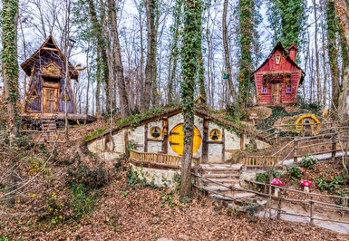 23 Nisan Özel Günübirlik Hobbit Evleri Ormanya Tabiat Parkı Maşukiye Sapanca Turu