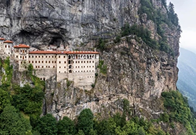 Adana Çıkışlı Uçaklı Karadeniz Yaylalar Batum Turu Pegasus ile / 4 Gece Otel Konaklaması