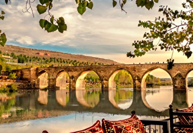 Ankara Çıkışlı Uçaklı Mardin Urfa Göbeklitepe Gaziantep Turu Ajet ile / 2 Gece Otel Konaklaması