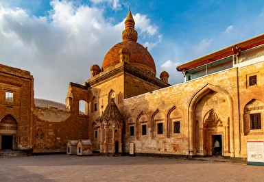 Ankara Çıkışlı Yüksek Hızlı Tren ile Doğu Anadolu (Sivas Divriği Kemaliye Elazığ Tunceli Erzincan) Turu / 4 Gece Otel Konaklaması
