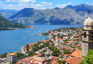 Ankara Hareketli Büyük Balkan Turu Anadolu Jet Havayolları ile 6 Ülke 7 Gece 8 Gün Vizesiz SKP - SKP