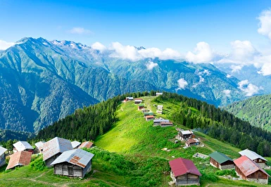 Antalya Çıkışlı Uçaklı Karadeniz Yaylalar Batum Turu Pegasus ile / 4 Gece Otel Konaklaması