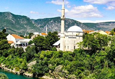 Antalya Hareketli Büyük Balkan Turu 6 Ülke Sun Express Havayolları ile 7 Gece 8 Gün Vizesiz TIA - TIA 