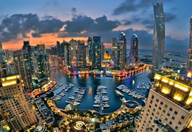 Dubai İkonları Air Arabia ile 3 Gece Megastar Tarkan Konseri Sahne Önü Golden Circle Kategori Bilet Dahil