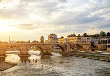 Gaziantep Çıkışlı Kosovalı Büyük Balkanlar Turu AJet ile Extra Turlar ve Akşam Yemekleri Dahil 7 Gece TZL-SKP