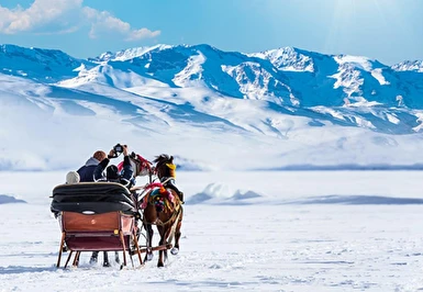 İzmir Çıkışlı Uçak & Doğu Ekspresi ile Van Kars Erzurum Turu Sun Express ile / 3 Gece Otel Konaklaması