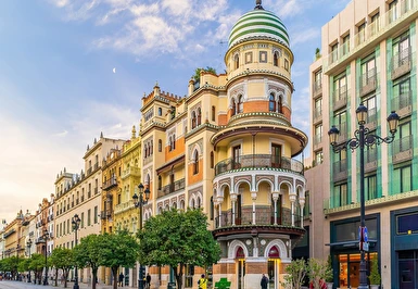İzmir Hareketli Grand İspanya ve Endülüs Turu Pegasus Havayolları ile 6 Gece 7 Gün Ekstra Turlar Dahil MAD - BCN