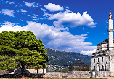 Korfu Paskalya Çömlek Kırma Festivali Turu 3 Gece 5 Gün (MT001)