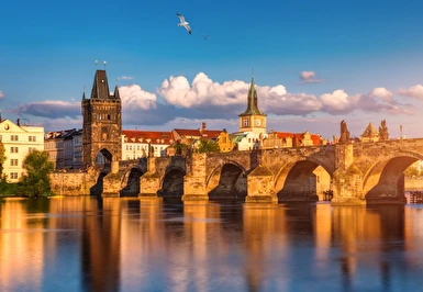 Prag Turu Pegasus Havayolları ile 3 Gece 4 Gün