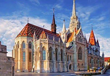 Silver Orta Avrupa Avusturya Çekya Slovakya Macaristan Turu Ajet ile 7 Gece VIE-BUD