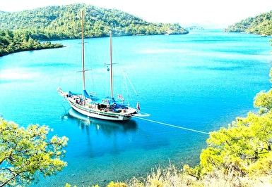 Uçaklı Ege Akdeniz Turu / 5 Gece Otel Konaklaması