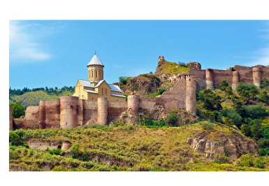 Uçaklı Gürcistan Doğu Karadeniz Kars Erzurum Turu Thy ile / 6 Gece Otel Konaklaması (1 Gece Batum 2 Gece Tiflis Konaklamalı)