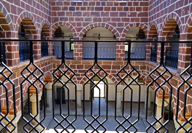 Uçaklı Van'dan Diyarbakır'a Kadim Topraklar Hakkari Şırnak Turu Pegasus ile / 4 Gece Otel Konaklaması