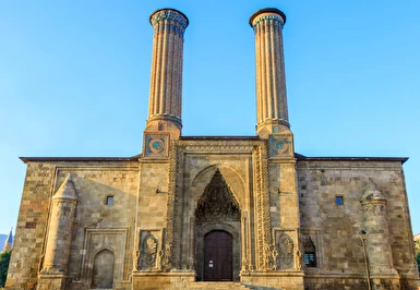 Yüksek Hızlı Tren ile Doğu Anadolu (Sivas Divriği Kemaliye Elazığ Tunceli Erzincan) Turu / 4 Gece Otel Konaklaması