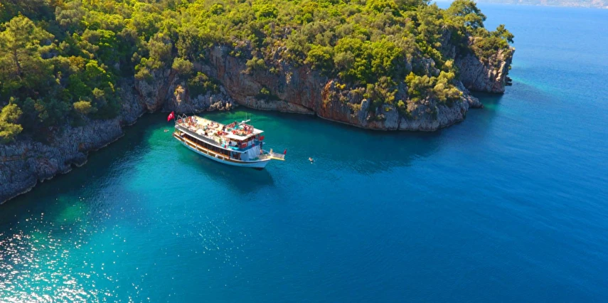 1 Mayıs Özel Bodrum Çeşme Alaçatı Sığacık Turu / 2 Gece Otel Konaklaması İstanbul Bursa İzmir Çıkışlı