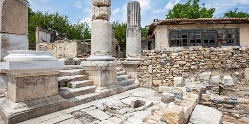 1 Mayıs Özel Ege'nin Saklı Köyleri Turu / 2 Gece Otel Konaklaması İstanbul Bursa İzmir Çıkışlı