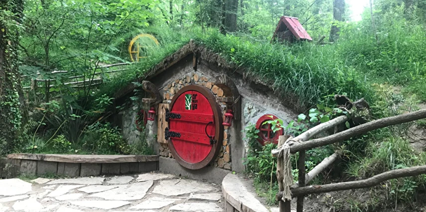 1 Mayıs Özel Günübirlik Hobbit Evleri Ormanya Tabiat Parkı Maşukiye Sapanca Turu