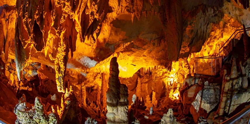 1 Mayıs Özel Güzelcehisar Lav Sütunları Safranbolu Amasra Zonguldak Turu / 1 Gece Otel Konaklaması