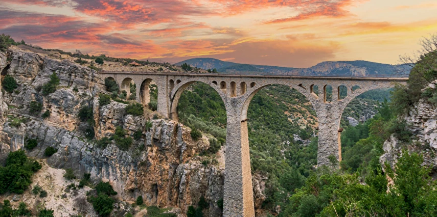 1 Mayıs Özel İzmir Çıkışlı Uçaklı Adana Mersin Tarsus Lezzet Turu / 2 Gece Otel Konaklaması