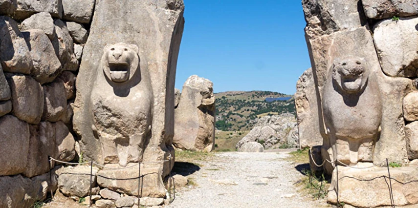 1 Mayıs Özel Sinop Erfelek Şelaleleri Şahinkaya Kanyonu Amasya Çorum Hattuşa Turu / 2 Gece Otel Konaklaması 