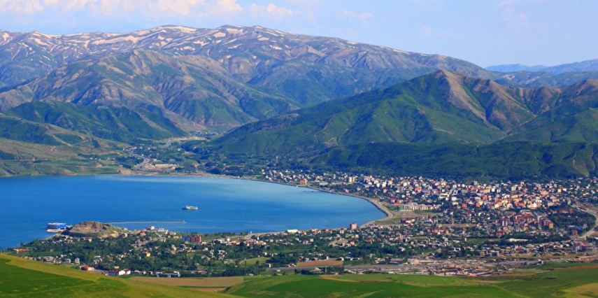 1 Mayıs Özel Uçak & Doğu Ekspresi ile Van Kars Erzurum Turu Thy ile / 3 Gece Otel Konaklaması