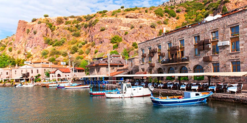 15 Temmuz Özel Kuzey Ege (Ayvalık Assos Bozcaada Foça) Turu / 3 Gece Otel Konaklaması