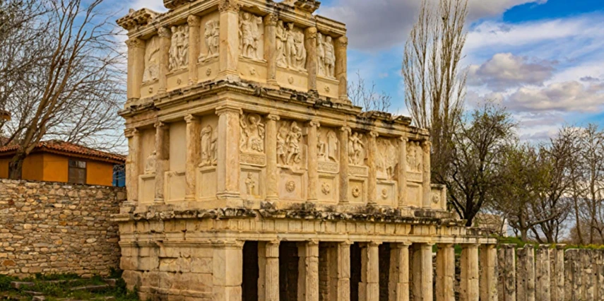 19 Mayıs Özel Antik Kent Rüyası ( Nysa Afrodisias Hierapolis Laodikya ) ve Pamukkale Turu / 1 Gece Otel Konaklaması