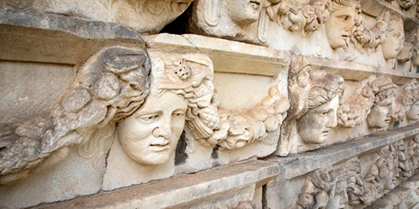 19 Mayıs Özel Antik Kent Rüyası ( Nysa Afrodisias Hierapolis Laodikya ) ve Pamukkale Turu / 1 Gece Otel Konaklaması