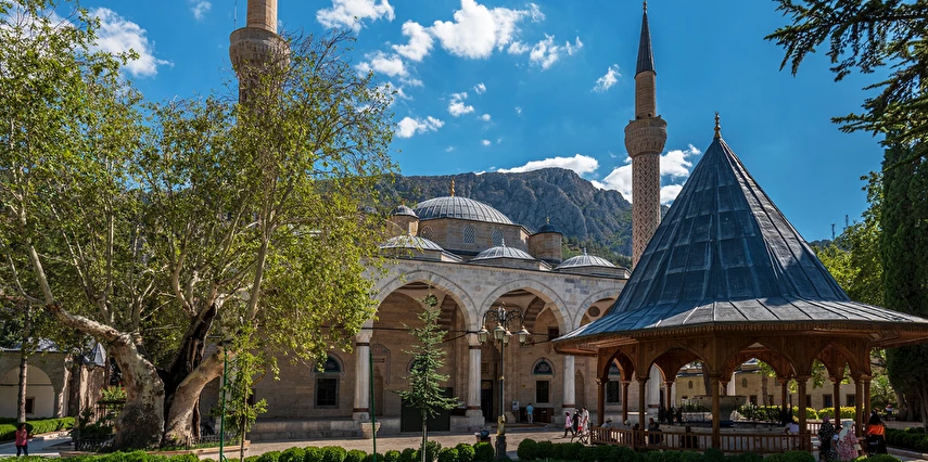 19 Mayıs Özel Galatya ( Amasya Çorum Tokat ) Turu / 2 Gece Otel Konaklaması