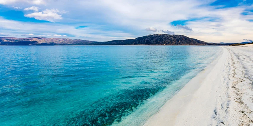 19 Mayıs Özel Lavanta Bahçeleri Salda Gölü Sagalassos ve Pamukkale Turu / 1 Gece Otel Konaklaması