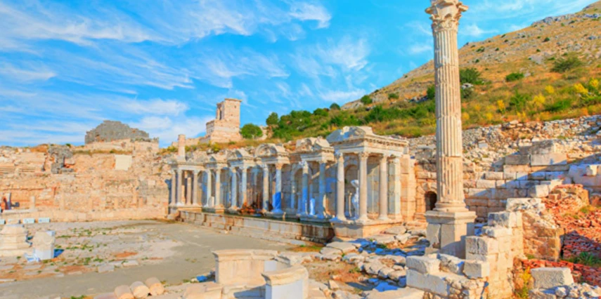 19 Mayıs Özel Lavanta Bahçeleri Salda Gölü Sagalassos ve Pamukkale Turu / 1 Gece Otel Konaklaması