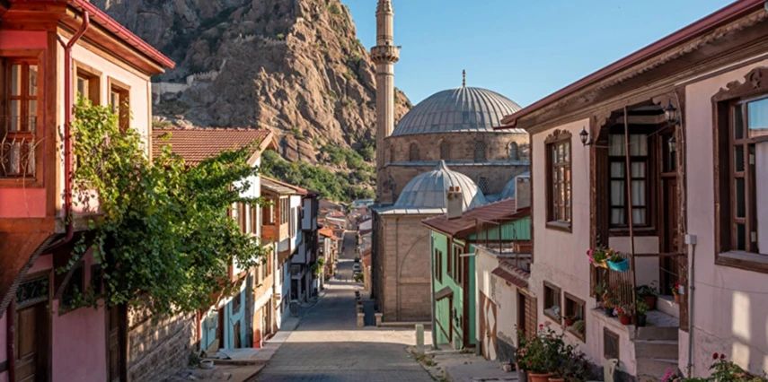 19 Mayıs Özel Salda Gölü Pamukkale Ayazini Frig Vadisi Turu / 1 Gece Otel Konaklaması