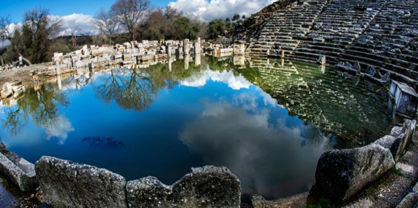 23 Nisan Özel Ege'nin Saklı Köyleri Turu / 2 Gece Otel Konaklaması İstanbul Bursa İzmir Çıkışlı