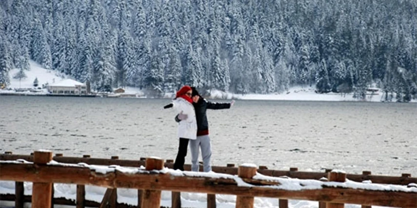 23 Nisan Özel Günübirlik Abant Sapanca Maşukiye Turu