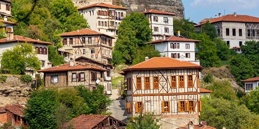 23 Nisan Özel Kastamonu Horma Valla Kanyonları ve Safranbolu Turu / 1 Gece Otel Konaklaması