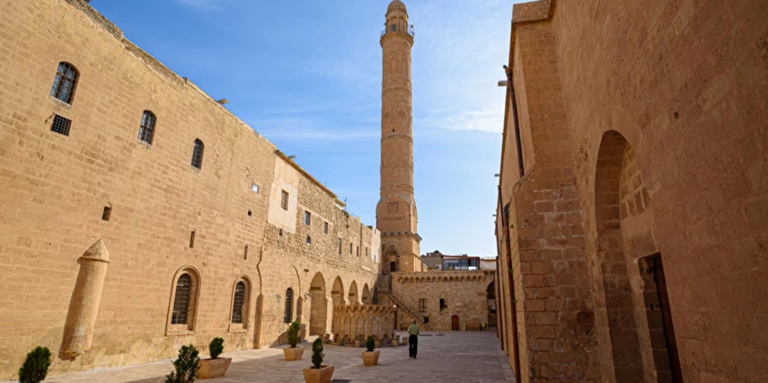 23 Nisan Özel Uçaklı Tarihin Sıfır Noktası Göbeklitepe Mardin Nemrut Turu Thy ile / 3 Gece Otel Konaklaması