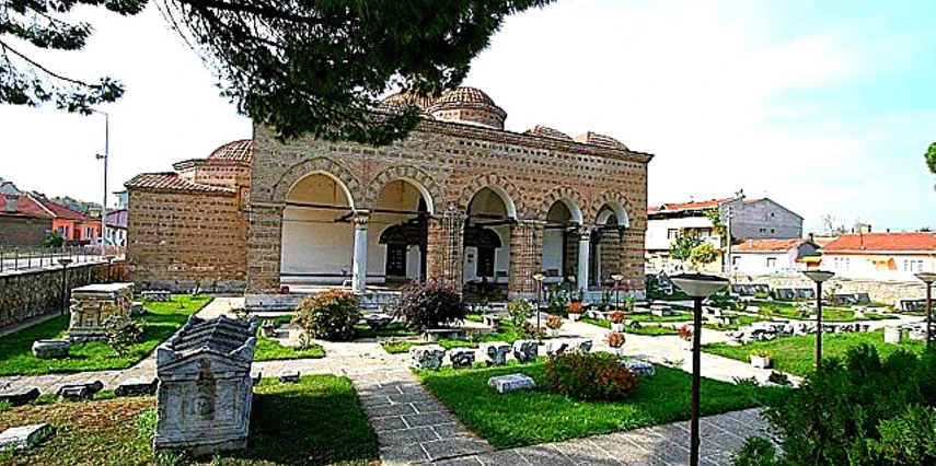 29 Ekim Özel Bursa İznik Trilye Mudanya Gölyazı Turu / 1 Gece Otel Konaklaması
