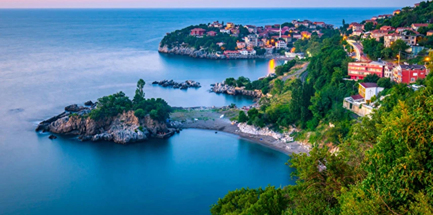 29 Ekim Özel Güzelcehisar Lav Sütunları Safranbolu Amasra Zonguldak Turu / 1 Gece Otel Konaklaması