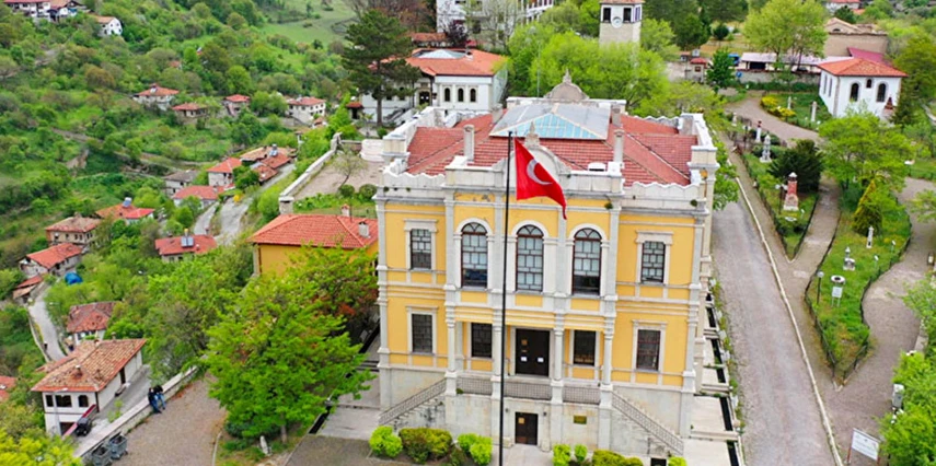 29 Ekim Özel Safranbolu Amasra Abant Turu / 1 Gece Otel Konaklaması