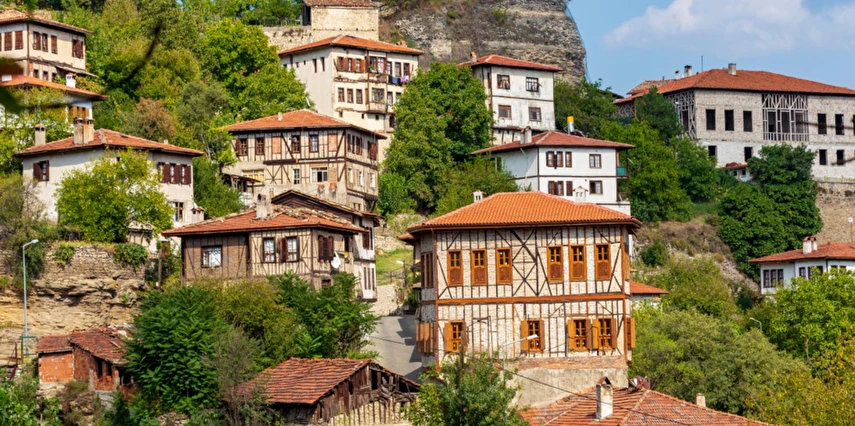 29 Ekim Özel Safranbolu Amasra Abant Turu / 1 Gece Otel Konaklaması