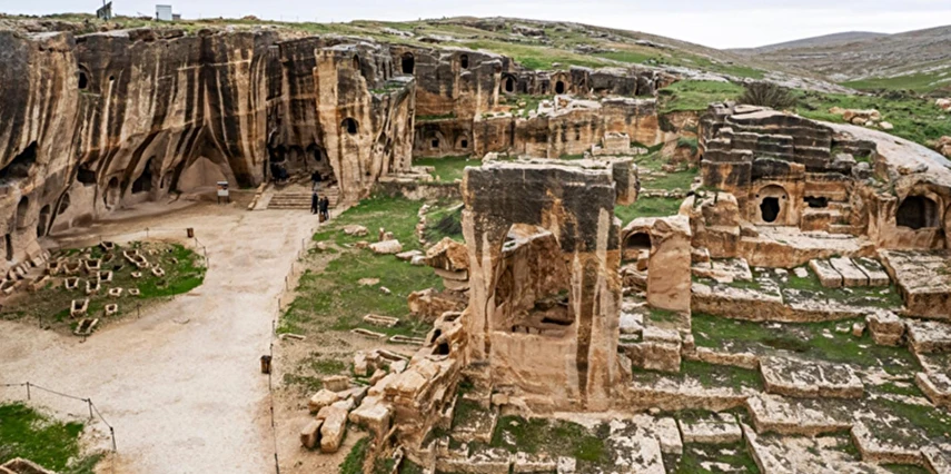 29 Ekim Özel Uçaklı Butik Mardin Midyat Hasankeyf Turu Sabiha Gökçen Havalimanı Hareketli / 2 Gece Otel Konaklaması