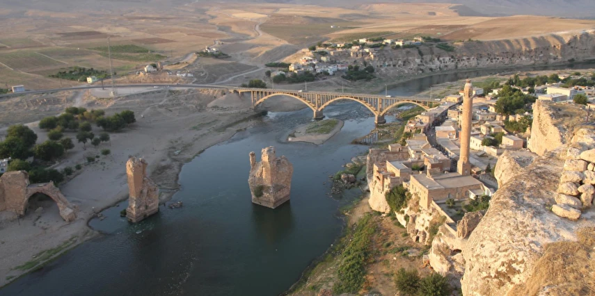 29 Ekim Özel Uçaklı Gaziantep Halfeti Şanlıurfa Göbeklitepe Turu Thy İle / 2 Gece Otel Konaklaması